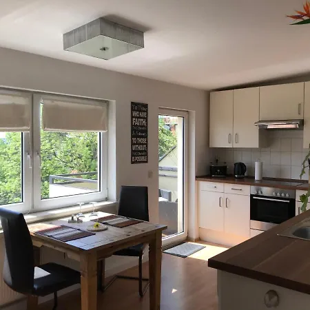 Stadtdschungel Mit Balkon Cottbus